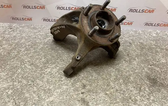 Volvo V50 Front wheel hub 3M513K170