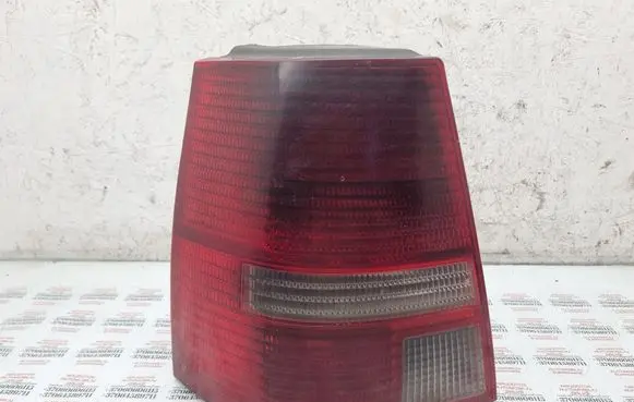 Volkswagen Golf IV Rear/tail lights 1J9945075AA