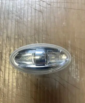 Citroen C-Crosser Front fender indicator light 1132240