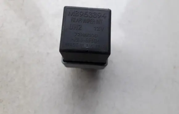 Mitsubishi Space Star Other relay mb953394 72hm100