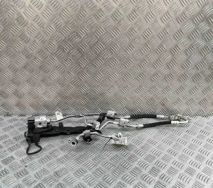 BMW X5 G05 Air conditioning (A/C) pipe/hose 9354581 9292571