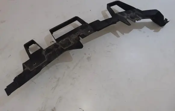 Land Rover Range Rover Sport L320 Front bumper mounting bracket DPN500041