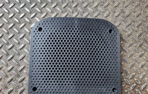 BMW 2 F44 Subwoofer grill/trim 2622499