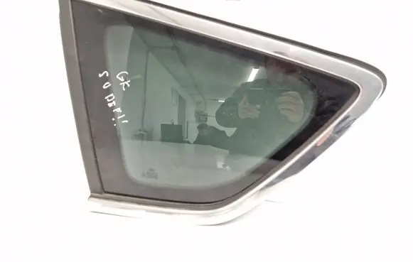 Ford S-MAX Rear side window 43R002092 EM2BR29701A