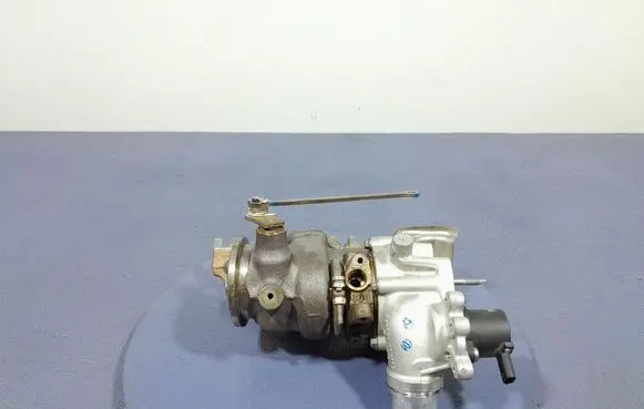 Renault Captur Turbo system vacuum part 144101912R