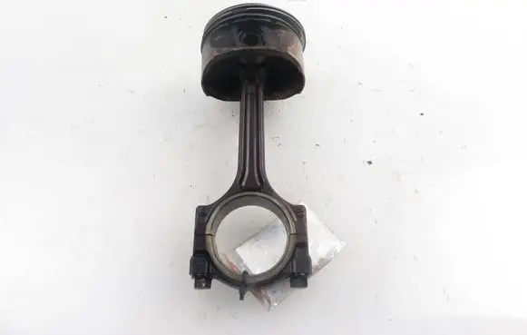 Opel Vectra C Piston with connecting rod