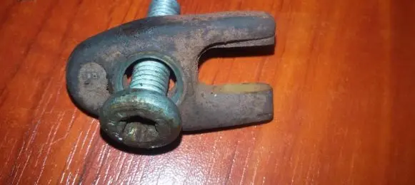Fuel Injector clamp holder