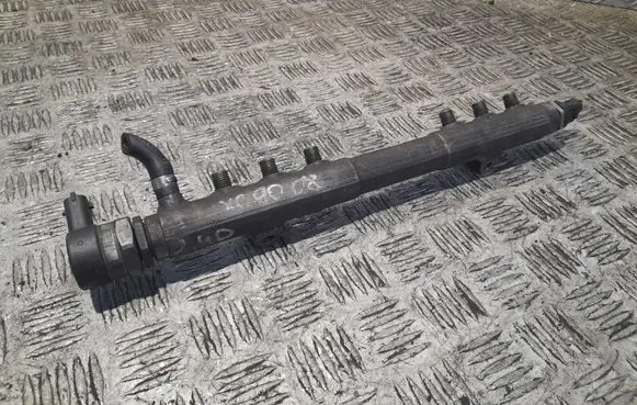 Volvo XC90 Fuel main line pipe 30777554 0445215023