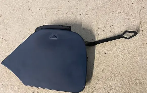 BMW i3 Front tow hook cap/cover 7462289