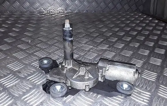 Ford Focus Wiper motor BV6117K441AA