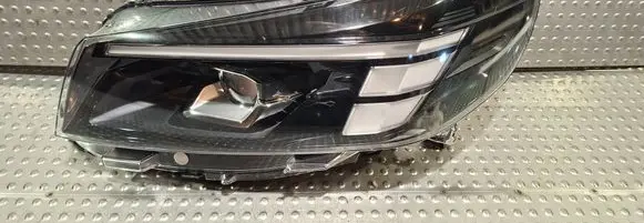 Opel Vivaro Headlight/headlamp S25053246 9847209980 67651243