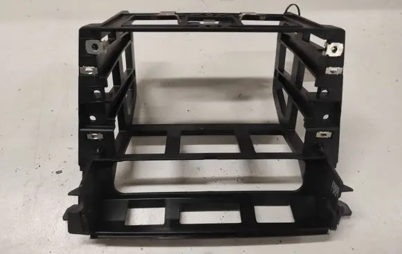 Radio/GPS head unit trim