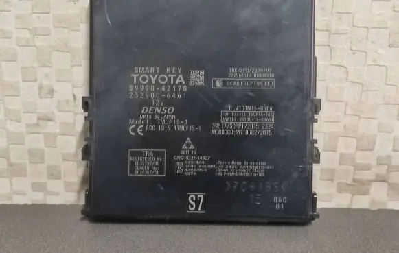 Toyota RAV 4 (XA50) Keyless (KESSY) go control unit/module 8999042170