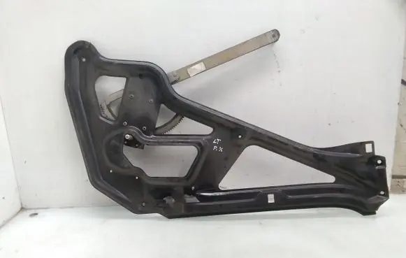 Volkswagen II LT Front door manual window regulator 
