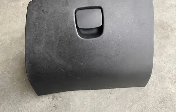 Iveco Daily 6th gen Glove box central console 