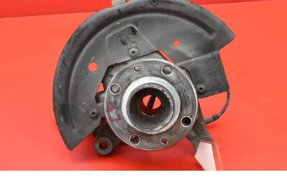 Dacia Dokker Front wheel hub spindle knuckle 