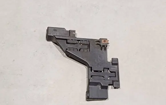 Audi Q5 SQ5 Headlight/headlamp mounting bracket 1010717075