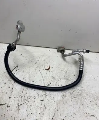 Air conditioning (A/C) pipe/hose