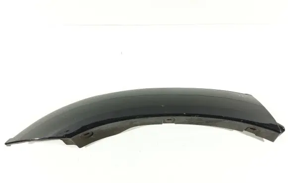 Suzuki XL7 I Rear arch trim 7758052D00