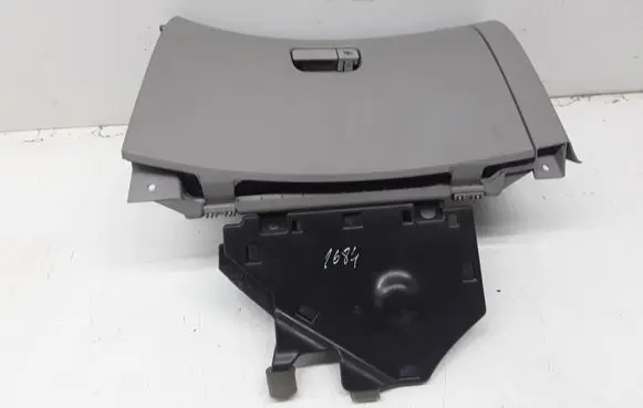 Mitsubishi Grandis Glove box set 