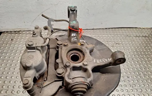 Fiat Freemont Front wheel hub spindle knuckle S25056182 5171102AC