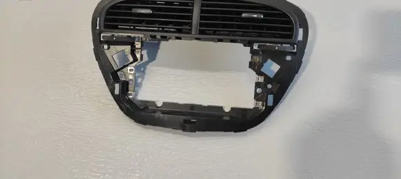 Peugeot 607 Dash center air vent grill 9648681077 215398DT