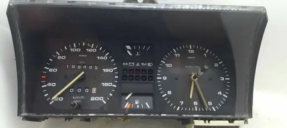 Volkswagen Jetta II Speedometer (instrument cluster) 191919033MD