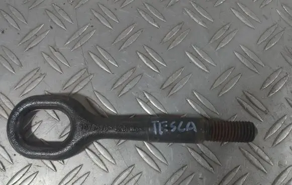 Towing hook eye