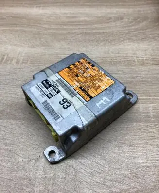Toyota Corolla E120 E130 Airbag control unit/module 8917013040