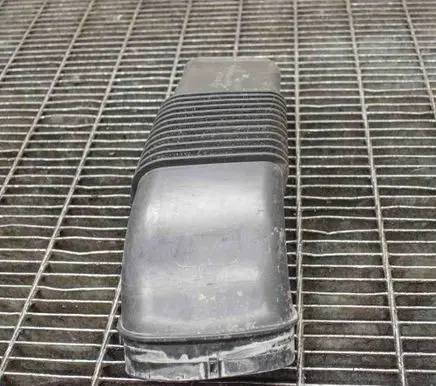BMW X3 F25 Air intake duct part 8519133