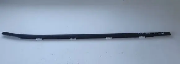 Hyundai Tucson TL Rear door glass trim molding