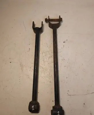 Toyota Avensis T220 Rear suspension control arm 