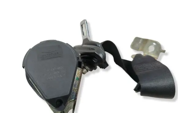 Mercedes-Benz C W202 Rear seatbelt 0564932 22296LA 9519399000