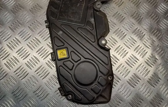 Opel Zafira B Timing belt guard (cover) 55214308