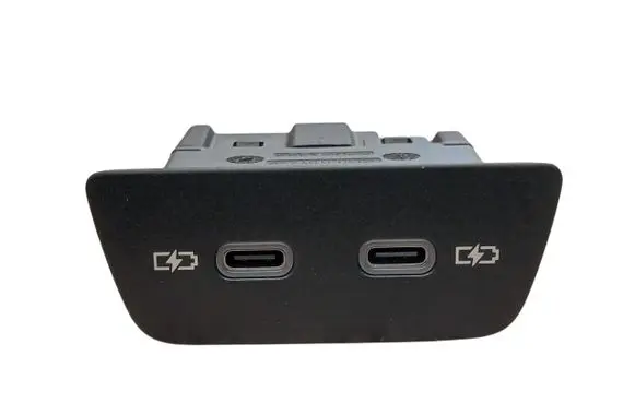 Volkswagen Golf VIII USB socket connector 2G6035718