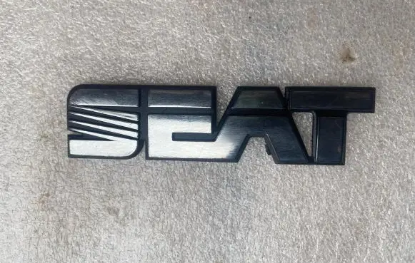Seat Alhambra (Mk1) Manufacturers badge/model letters 