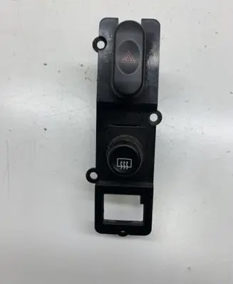 Mitsubishi Pajero Hazard light switch MR117578