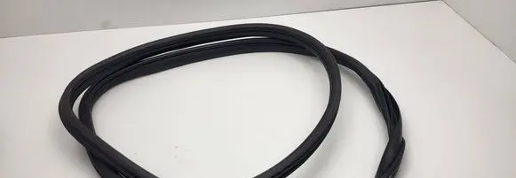 Mini Cooper Countryman R60 Front door rubber seal 9808548