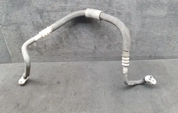 Air conditioning (A/C) pipe/hose
