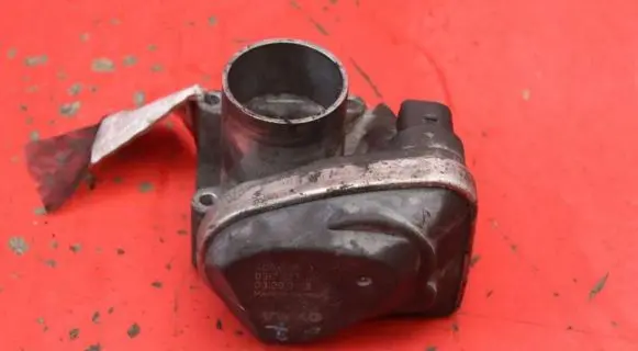 Skoda Fabia Mk1 (6Y) Throttle body valve 036133062N