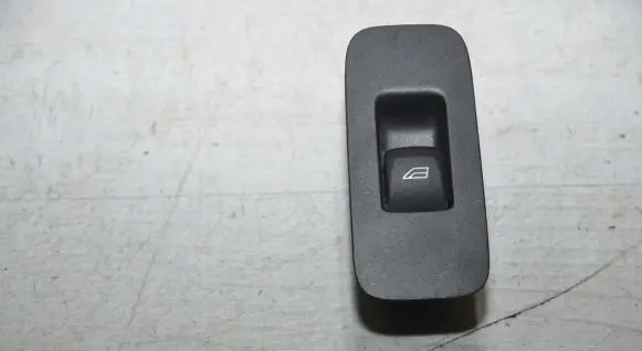 Volvo V40 Electric window control switch 1844