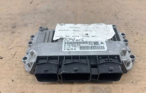 Peugeot 308 Engine control unit/module 9644692380 0261201109 206000048