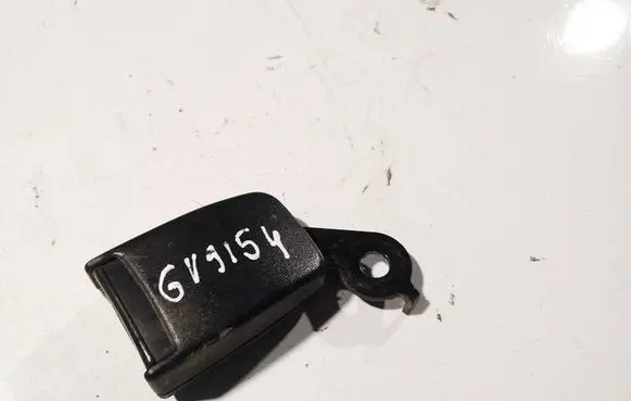 Citroen Xsara Picasso Middle seatbelt buckle (rear) 031600