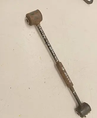 Cadillac CTS Rear control arm 25958220 25AUG1
