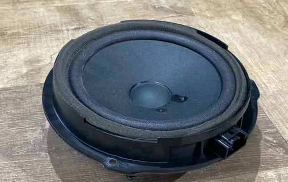Ford Kuga II Front door speaker AA6T18808AA 3487 497930