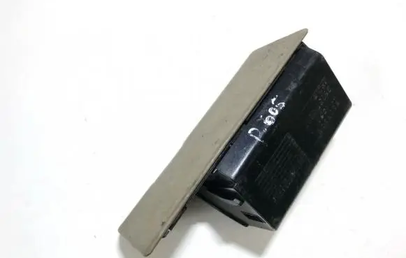 Peugeot 605 Car ashtray 9603813877