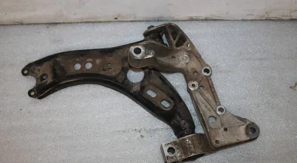 Skoda Octavia Mk2 (1Z) Front lower control arm/wishbone 1K0199295E