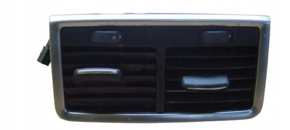 Audi Q7 4L Rear air vent grill 4L0819203K