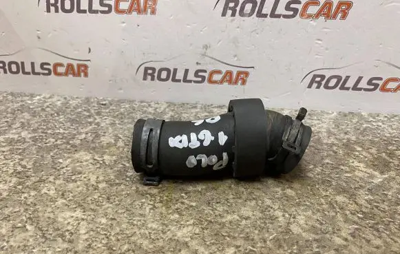 Volkswagen Polo V 6R Engine coolant pipe/hose 6R0122051AB