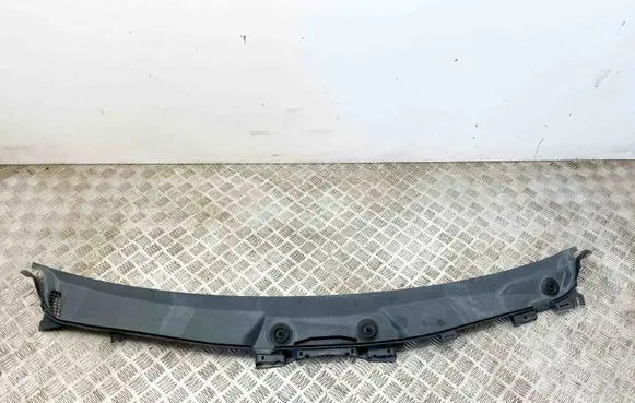 Wiper trim